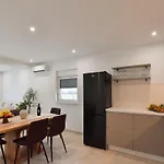 Holiday home Ivy By Interhome